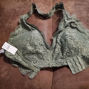Aerie halter bras (2)
